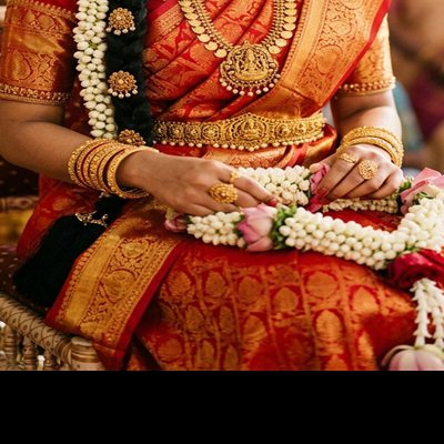 Indian Mehendi Ceremony Candid Moments